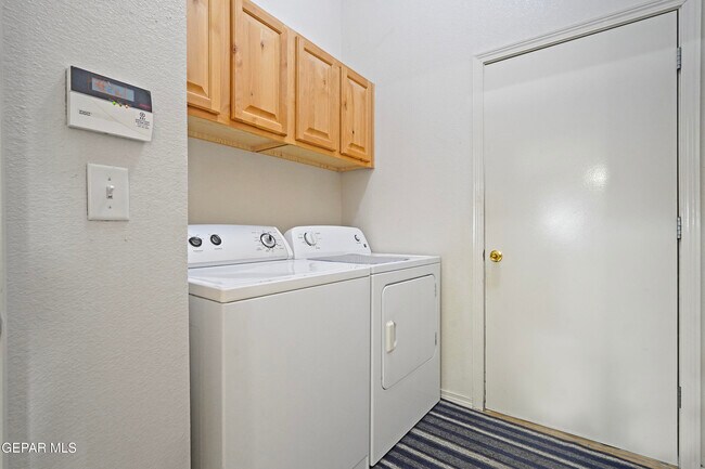 Building Photo - 14100 Ghost Flower St