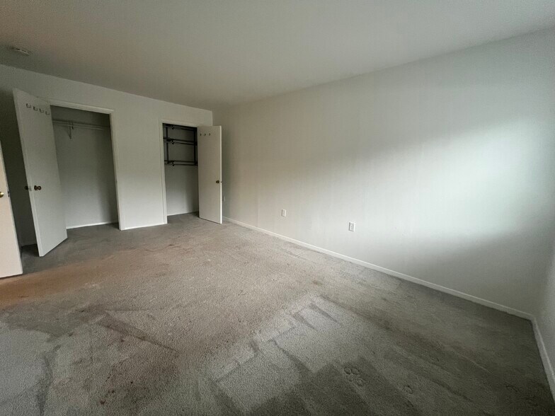 Building Photo - 5113 Crossfield Ct