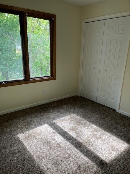 Building Photo - 3700 Westmark Cir