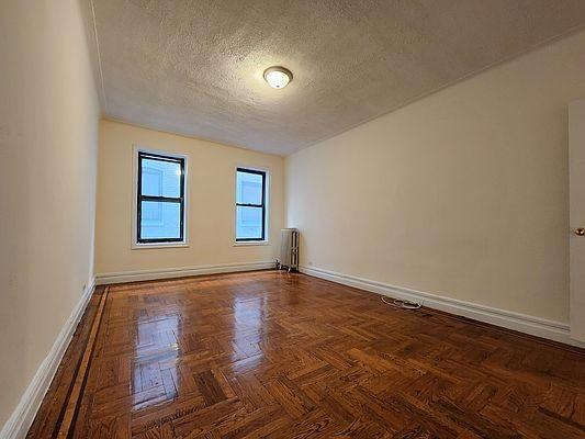 Building Photo - 2 bedroom in BRONX NY 10467