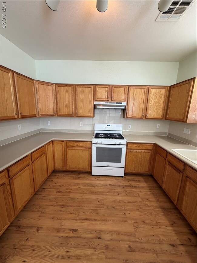 Building Photo - 3814 Kit Fox St