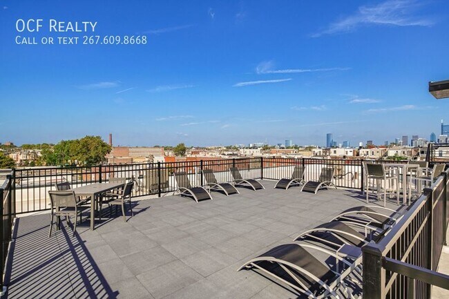 Building Photo - 1705 Jackson St