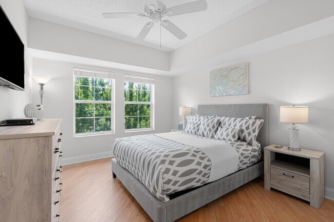 Building Photo - 2417 Tuscany Way