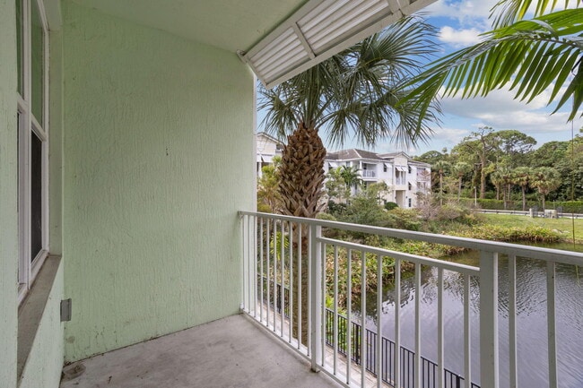 Building Photo - 3615 High Ridge Rd