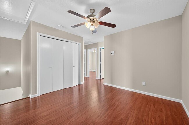 Building Photo - 9123 Belle Glen Dr