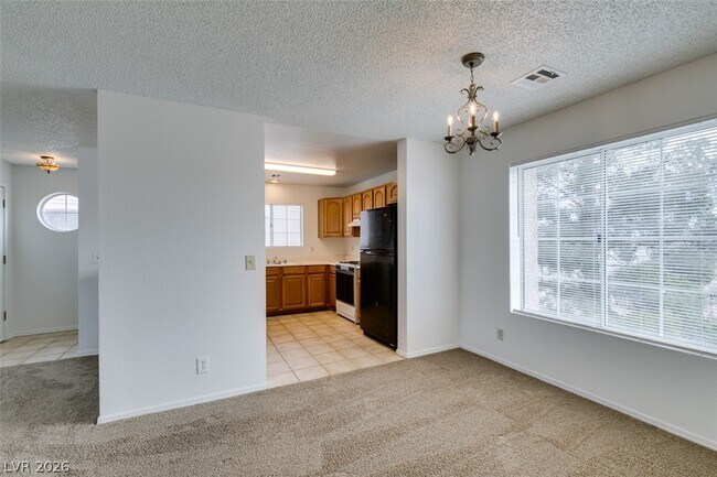 Building Photo - 1375 E Hacienda Ave