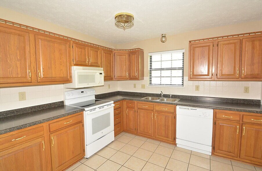 Building Photo - 5510 Allison Way