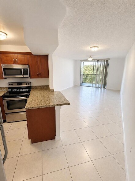 Building Photo - 8363 Lake Dr