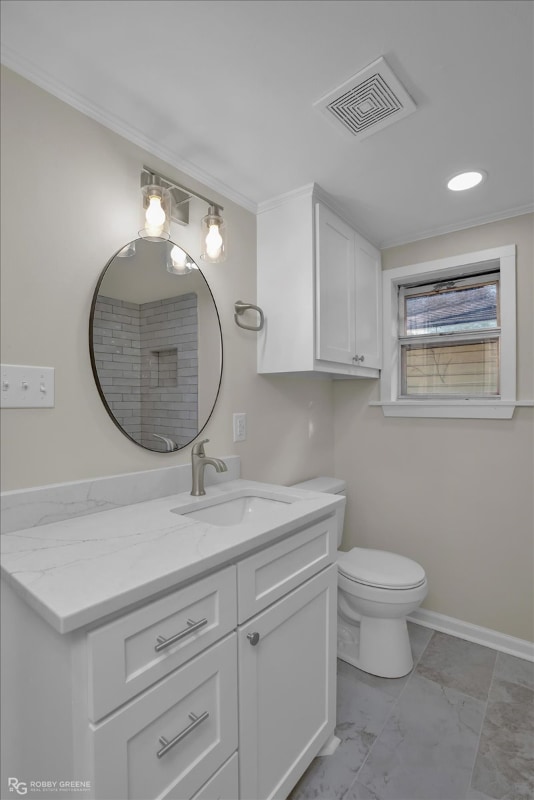 Building Photo - 3738 Greenway Pl