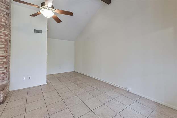 Building Photo - 19311 Lazy Valley Dr