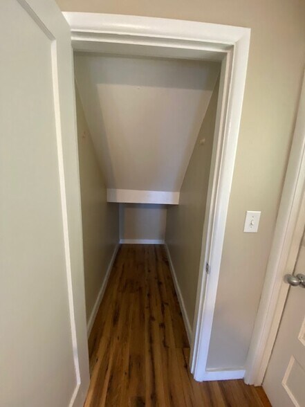 extra storage - 1205 15th St