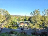Building Photo - 10 Donatello