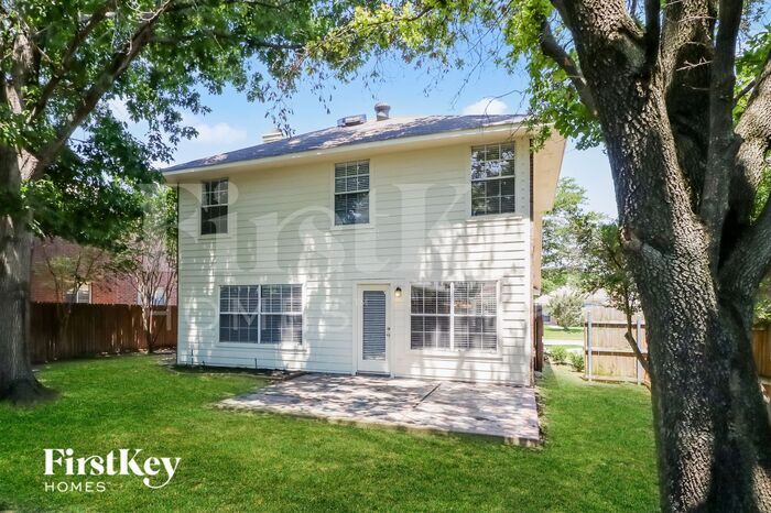 Building Photo - 985 Union Dr