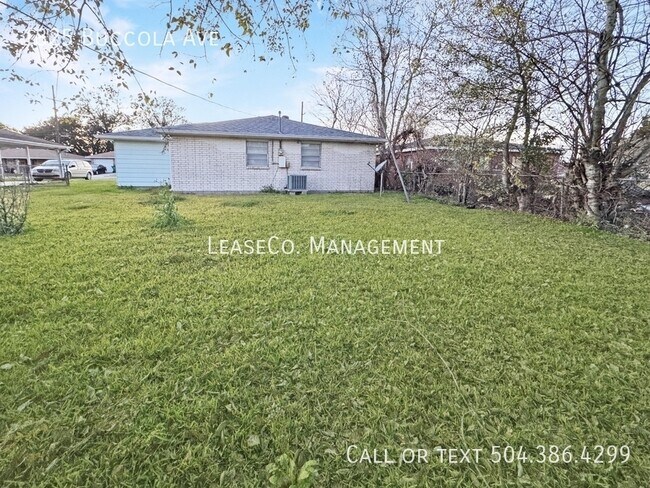 Building Photo - 1825 Buccola Ave