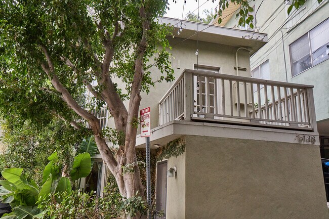 Building Photo - 6148 Glen Holly St
