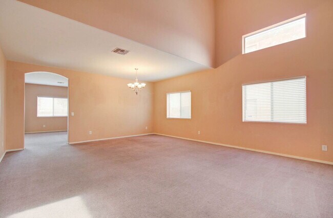 Building Photo - 5659 S 239th Dr