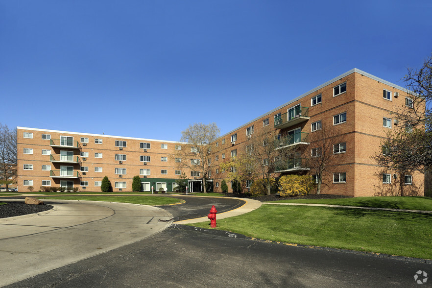 Primary Photo - Dorchester Village Apartments