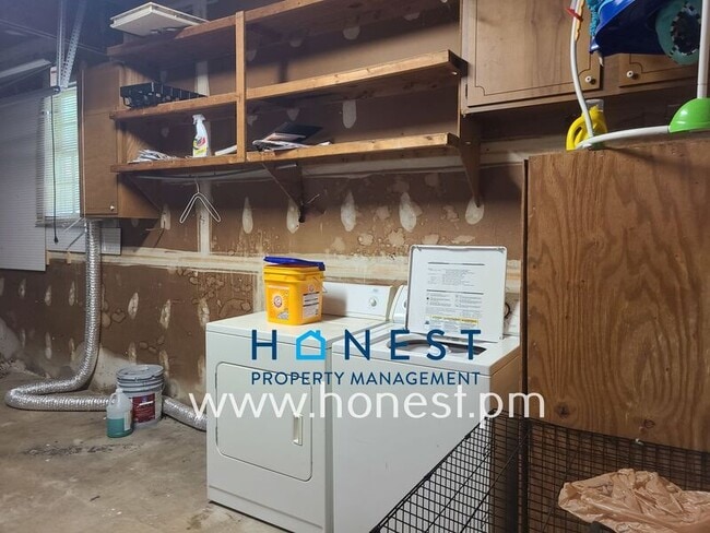 Building Photo - 1222 Rama Rd