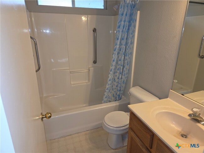 Building Photo - 4706 Hartrick Bluff Rd