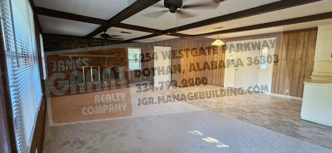 Building Photo - 306 Mustang Dr