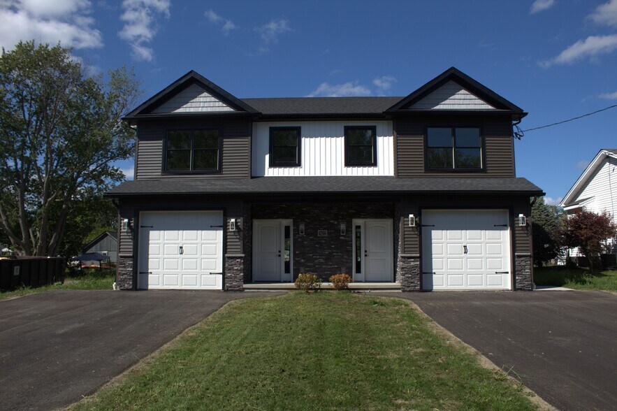 Primary Photo - 4266 Greenfield Pkwy