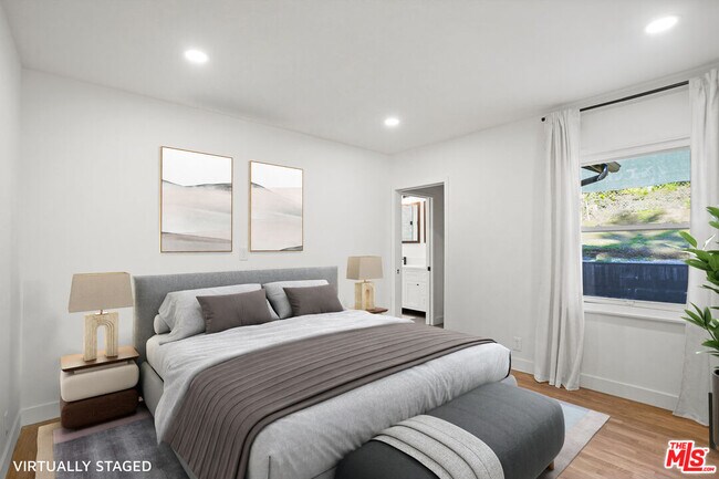 Building Photo - 3604 Stewart Ave