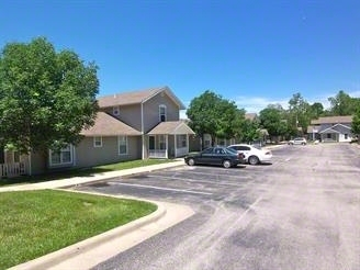 Building Photo - Ashbury Townhomes