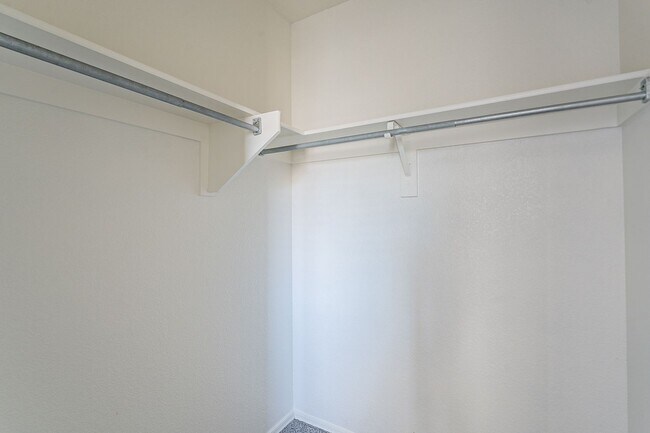 Building Photo - Home in Chandler for rent