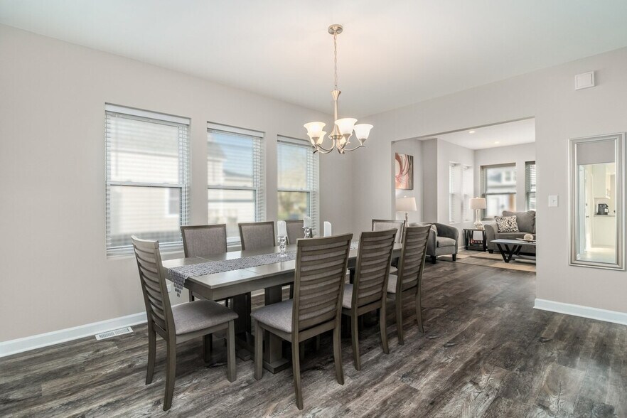 Building Photo - 7411 W 56th St