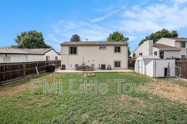 Building Photo - 8841 W Cooper Ave