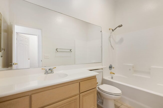 Building Photo - 45160 Debbie Dr