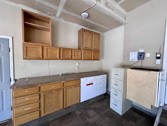 Building Photo - 11260 Jersey Way