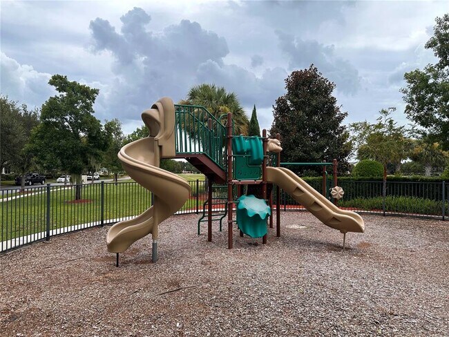 Building Photo - 5844 Soter Ln