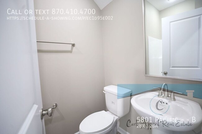 Building Photo - 5801 Pacific -
