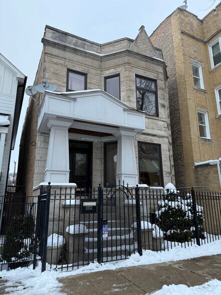 Building Photo - 3252 W Crystal St