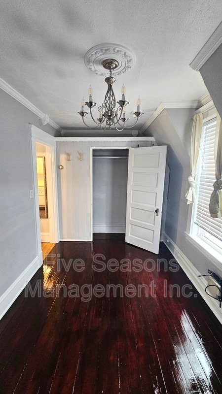 Building Photo - 205 N Willard St