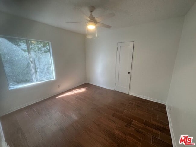 Building Photo - 1601 Stearns Dr