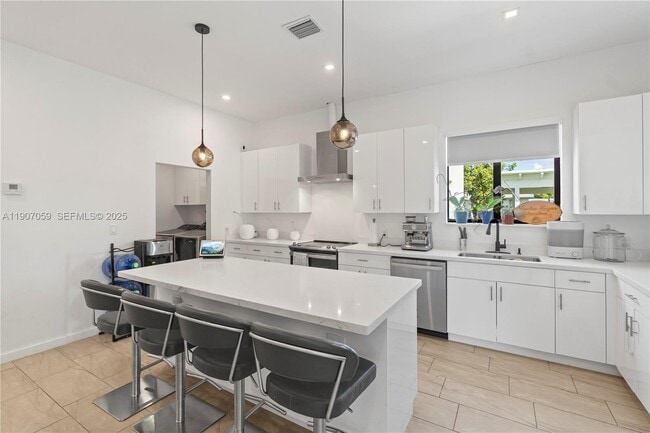 Building Photo - 10925 SW 218th Terrace