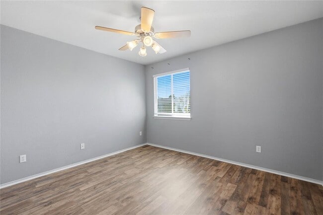 Building Photo - 508 Calcite Cove