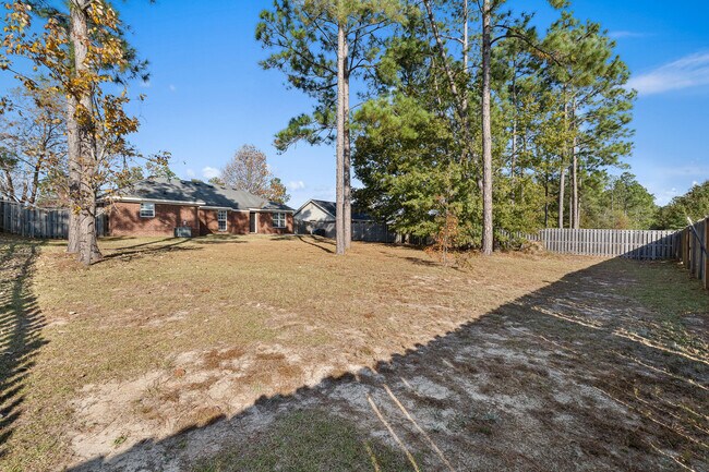 Building Photo - 2654 Ardwick Dr