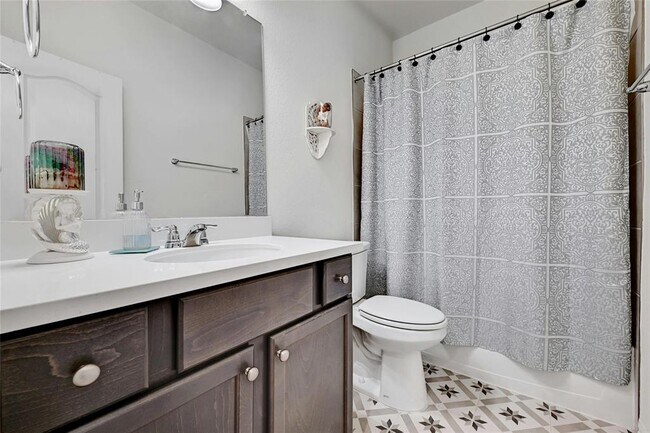 Building Photo - 303 Cherrystone Loop