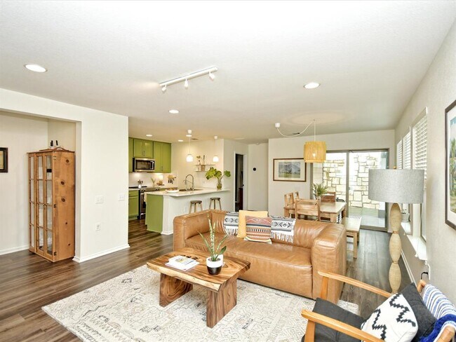 Building Photo - 6709 Sunderland Trail