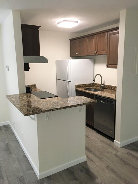 Building Photo - 2 Crossings Cir