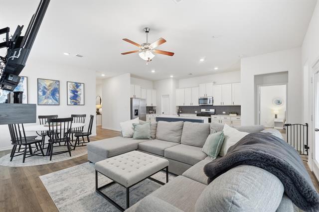 Building Photo - 4003 Cribbing Trl