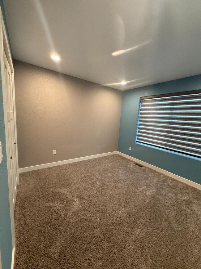 Building Photo - 15573 229th St