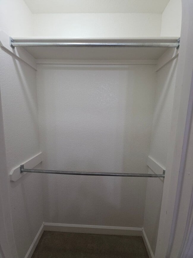 Building Photo - 2102 S Greenwich Ave