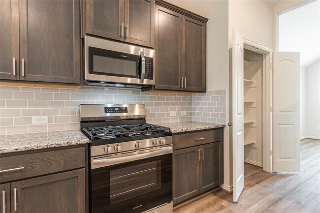 Building Photo - 4929 Caspian Wave Dr
