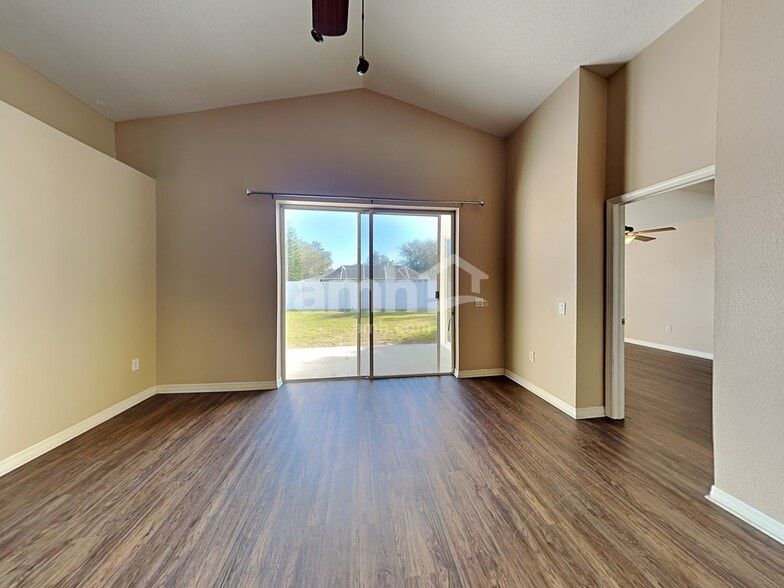 Building Photo - 2739 Pankaw Ln