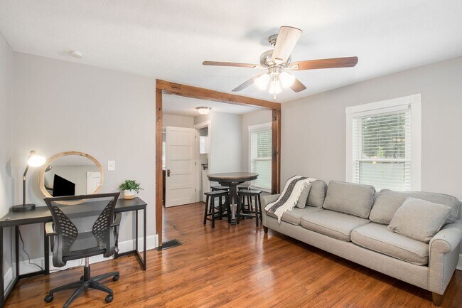 Building Photo - 7624 N 28th Ave