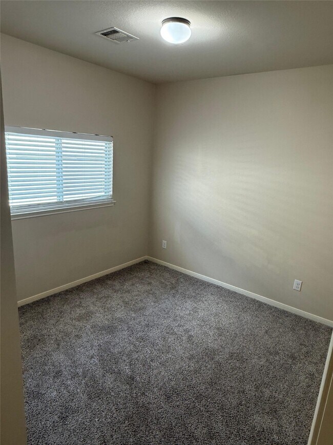 Building Photo - 20515 Sycamore Crest Ln